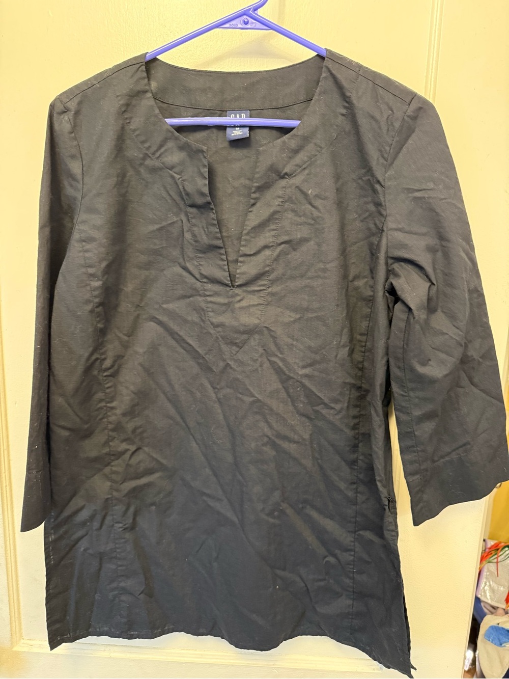 GAP Black Long-Sleeve Tunic-Style Shirt